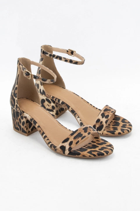 Weekend Ankle Strap Low Block Heel Sandal