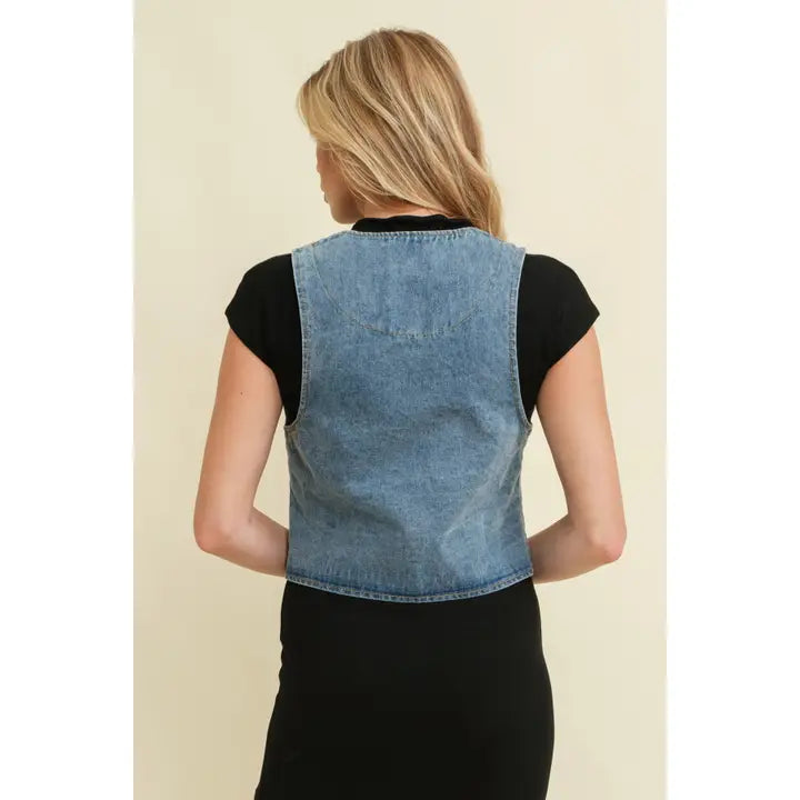 Double Knot Vest