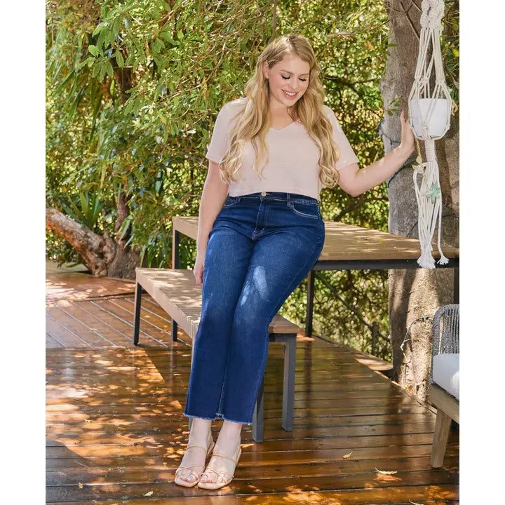 Plus Size Super High Rise Slim Straight Jeans