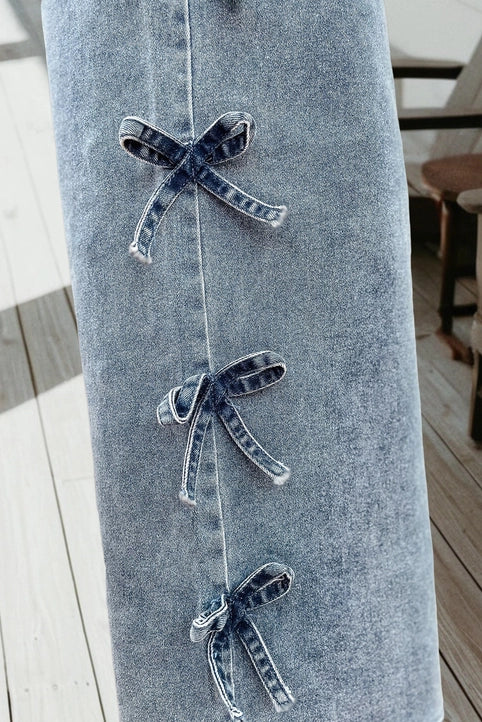 Bow Knot Side Detail Straight Leg Loose Jeans