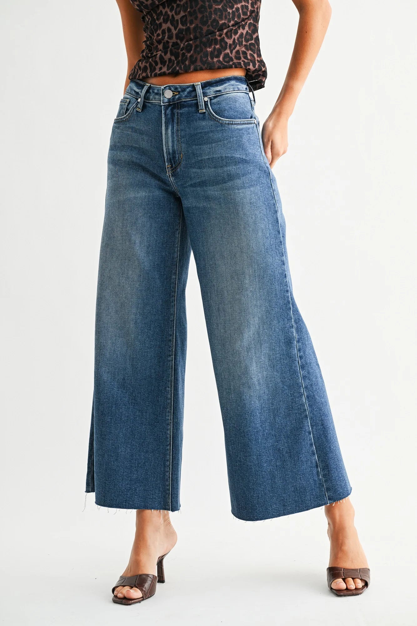 The Wide Leg Flare Crop