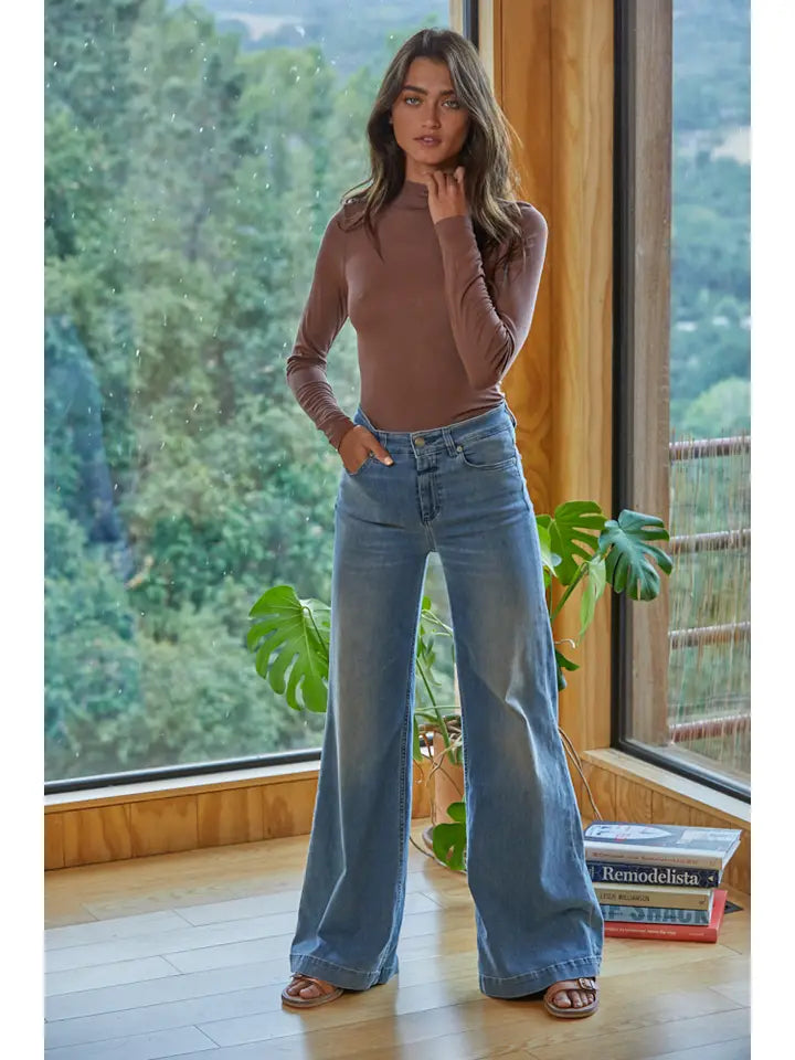 Perfect Layering Turtleneck Long Sleeve Top (Choclate)