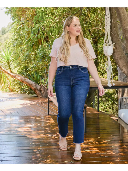 Plus Size Super High Rise Slim Straight Jeans