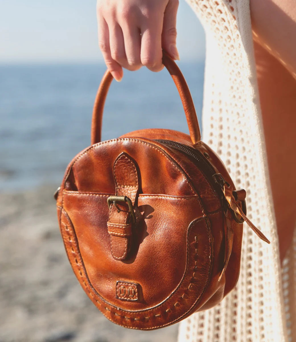 Bed | Stu Purse - Arenfield (Pecan)