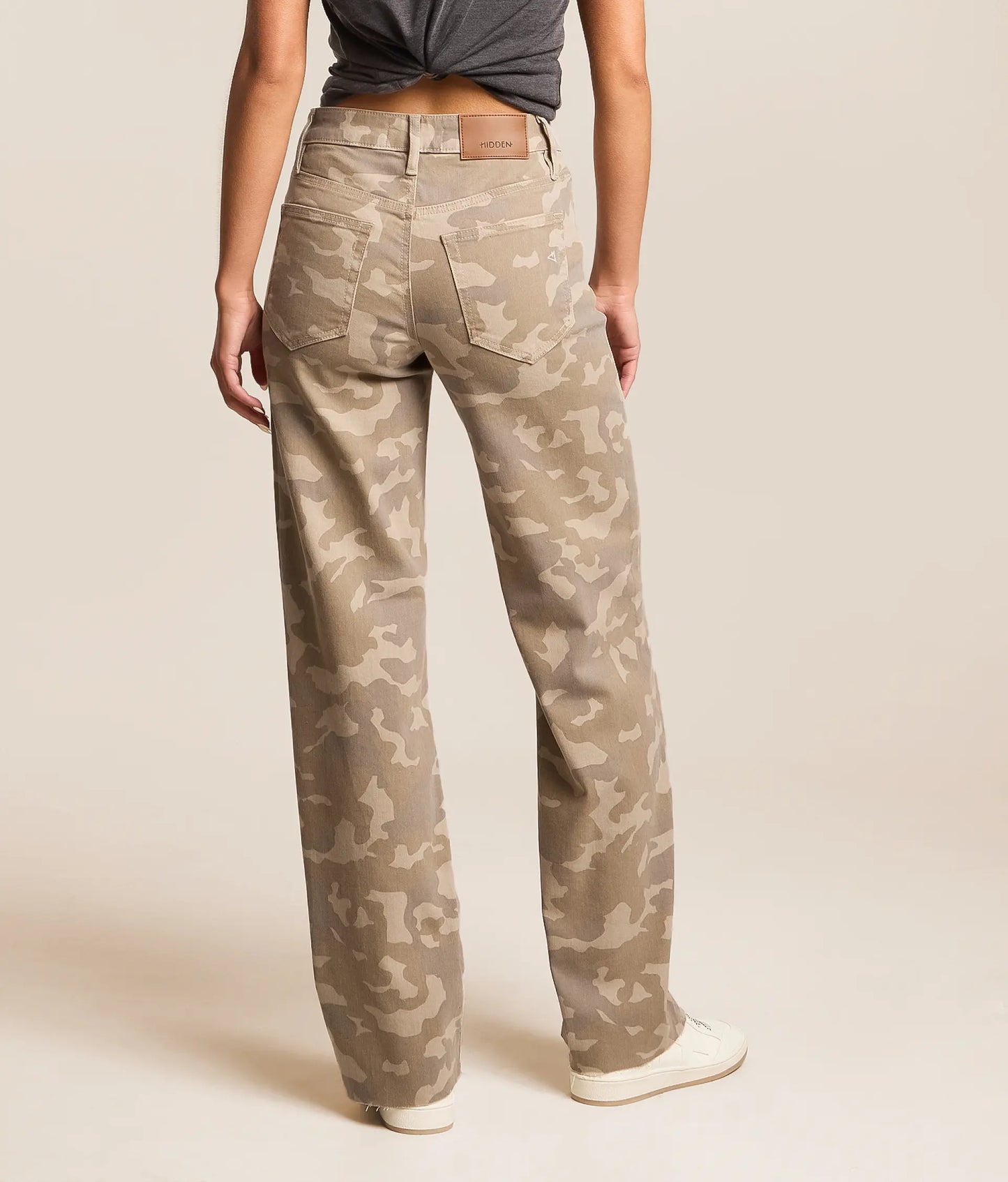 Logan Camo Dad Stretch Jean