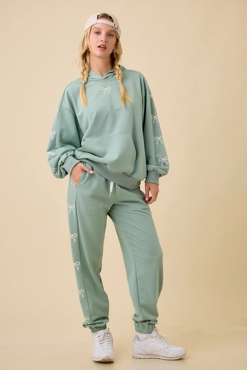 Matching Set Oversized Hoodie and Sweatpants