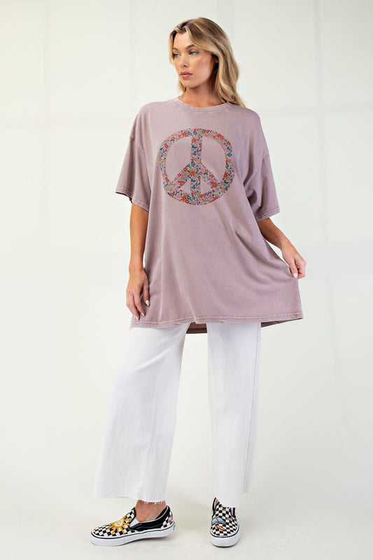 Mineral Washed Peace Print Self Distressed Top