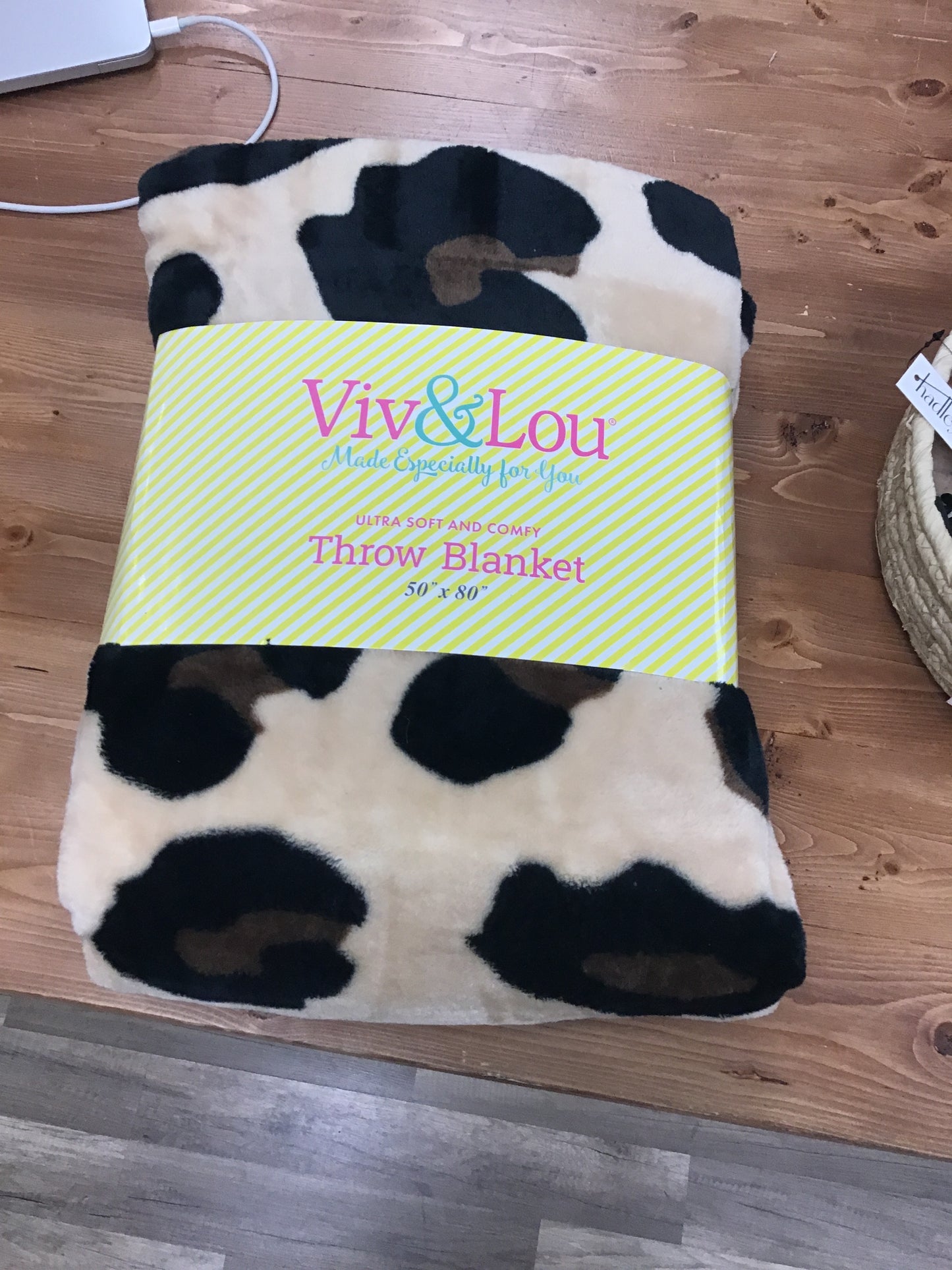 Viv & Lou Throw Blanket